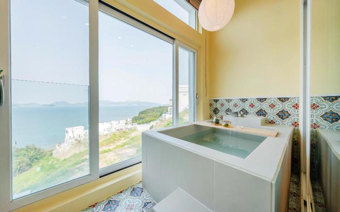 Yeosu Ekklesia Pool Villa N Jacuzzi