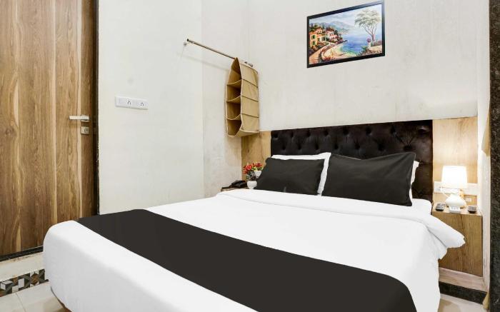 Super Collection O Sector 64 Near WorldMark Gurugram