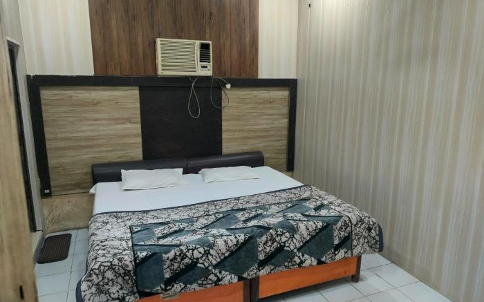 Hotel Narayan palace 