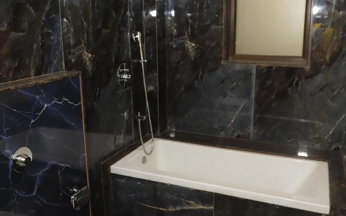Hotel V K Grand