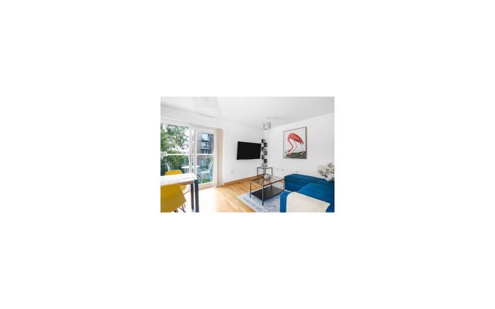 Modern 2BR with Free Parking