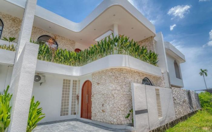 The Coral Villa : 3 BR Brand New Villa in Umalas