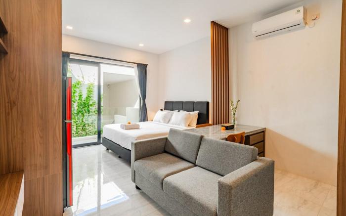 Charming 1-Bedroom Apartment in Central Seminyak