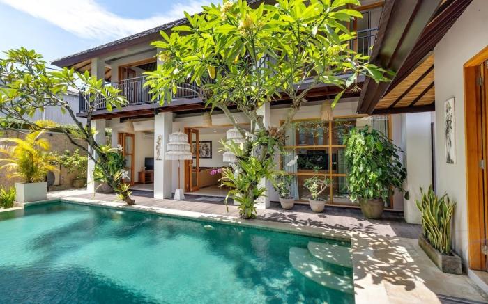 Villa Amrina: Central 3BR Tranquility in Umalas