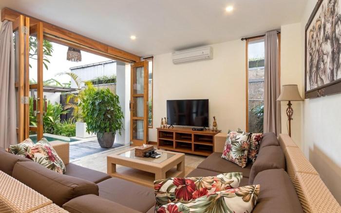 Villa Amrina: Central 3BR Tranquility in Umalas