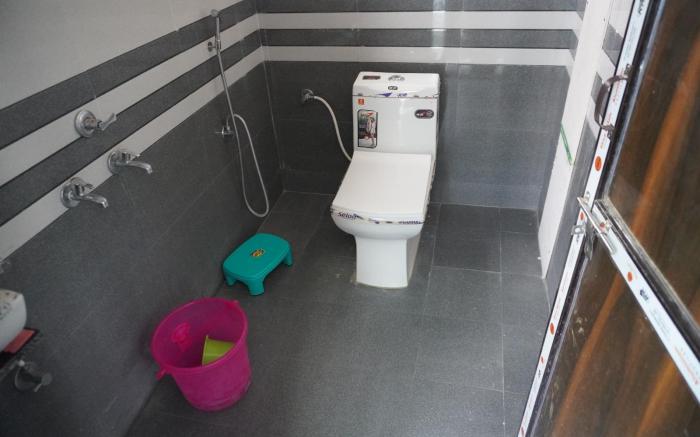 Hotel Shree Radhe Laxmi