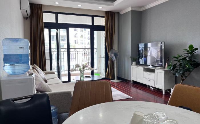 3 Bedroom Apartment Vinhomes Royal City