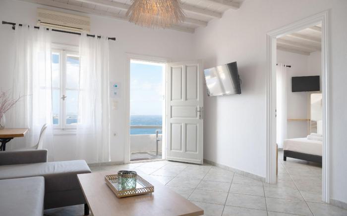 Family Suite with Sea View