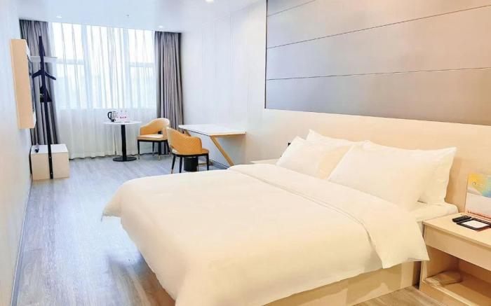 Yimei Smart Hotel - Yimei Garden  Jiangmen Jianghai Station