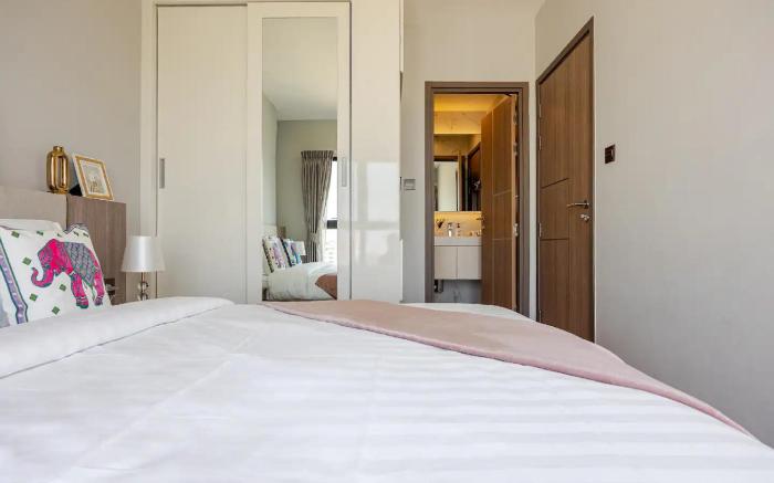 Astra Sky River Family Suite - 2BR 1ba Penthouse