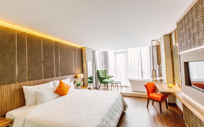 Winsuites Saigon Hotel