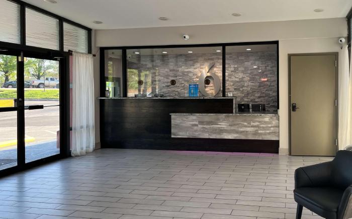Motel 6 Raleigh, NC – Downtown South