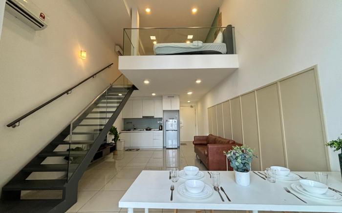 Ekocheras LoftSuite 4Pax FreeParking MRT 25