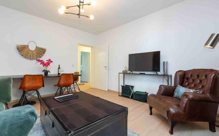 City Centre 2-BR Spacious Apt RUBY