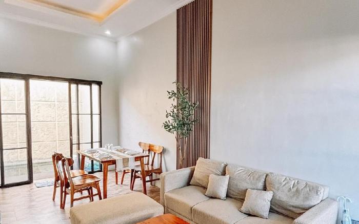 Sunny Villas 3BR Near Jatim Park 3