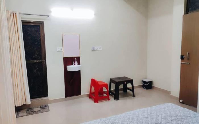 MS HOMESTAY ROOMS