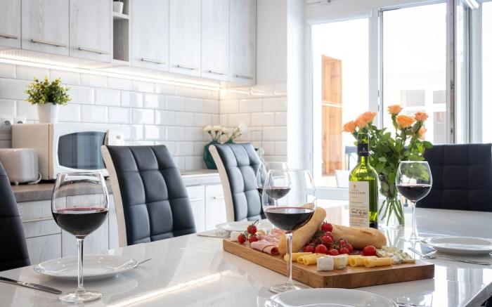 Luxury Apartment with Aircondition&Sauna!