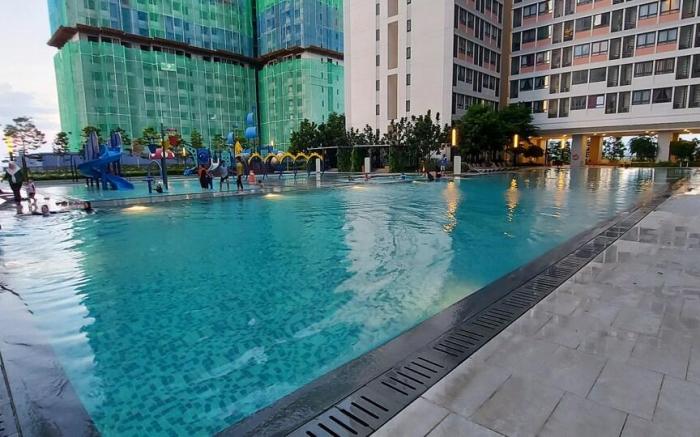 KLIA Dual Key Condo Suites With Smart TV