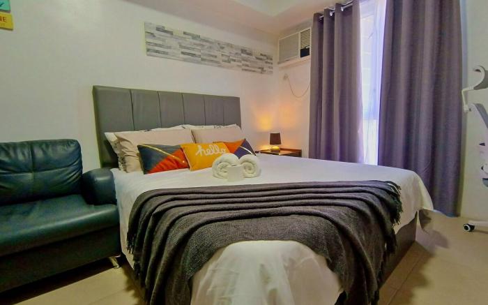 Avida Riala 2414 T1 IT Park Queen Bed 200Mbps WiFi
