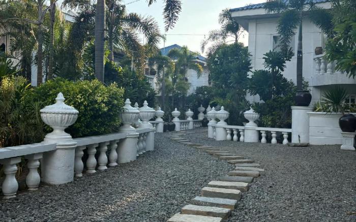 SJLU SAN JUAN TREASURES BEACH RESORT AND HOTEL