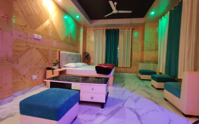 Majestic Mountain Bhaiji Guest House