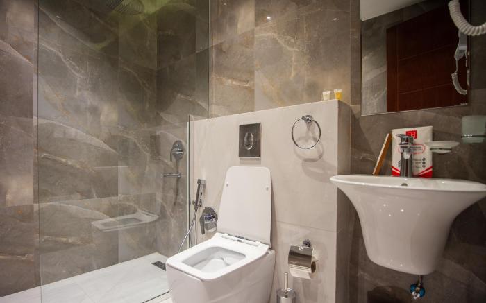 Luxury One-Bedroom Apt AlRimal-3