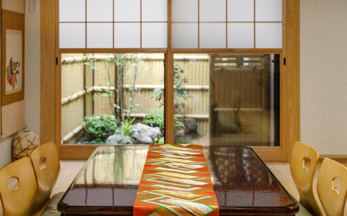 Chiyonoya 千代乃家