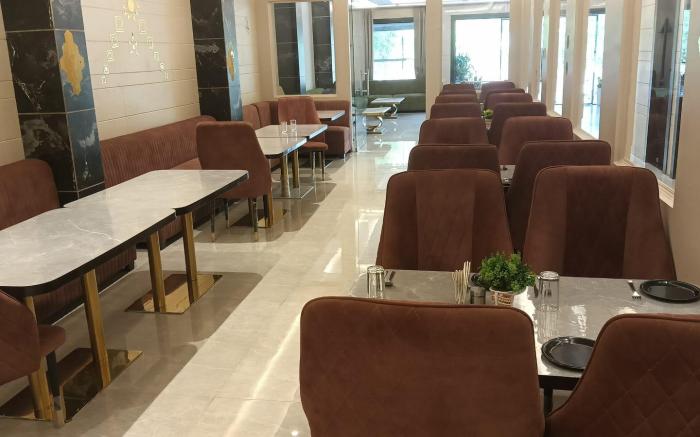 Hotel Grand Empire