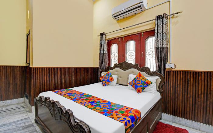 FabHotel Raghunandan Inn