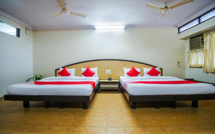 OYO 29827 Hotel Kanak Sagar