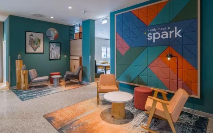 Spark by Hilton Madrid Alcala