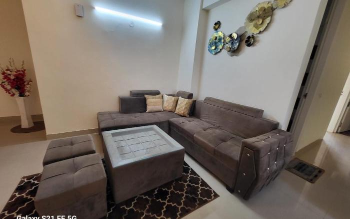 VacationBuddy Modern Party Apt|Get Together Space