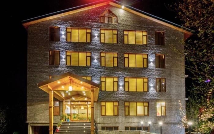 Hotel Simi Grand