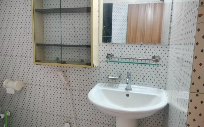 Hotel Dhanmondi Residential