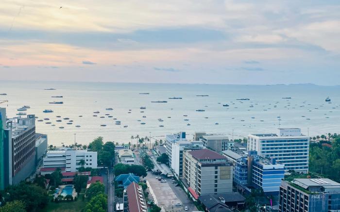 The base Central Pattaya 514 by Numam