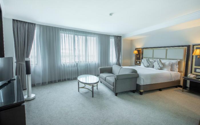 ARTOTEL Suites Aquila - Bandung