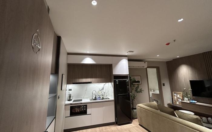 XOI Lumi_403_Lakeside 1BR-38m²_Kitchen&Laundry@CBD