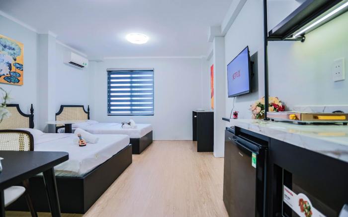D1 Royal 2Beds Lelai Street