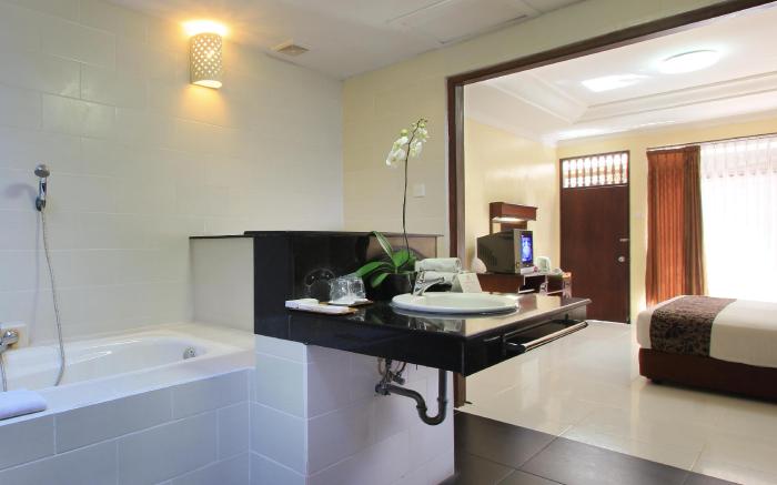 The Taman Ayu Hotel Seminyak