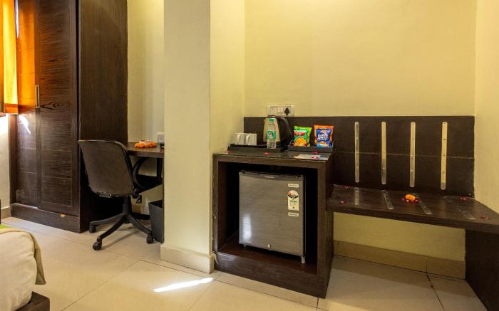 Hotel Di Arch Lucknow