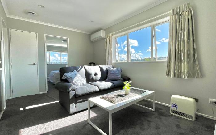 Modern Private Home Full kitchen 2bedroom2bathroom