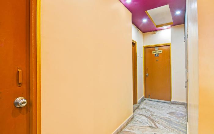 Super Hotel O Rishra Railway Station Formerly Green Guest House