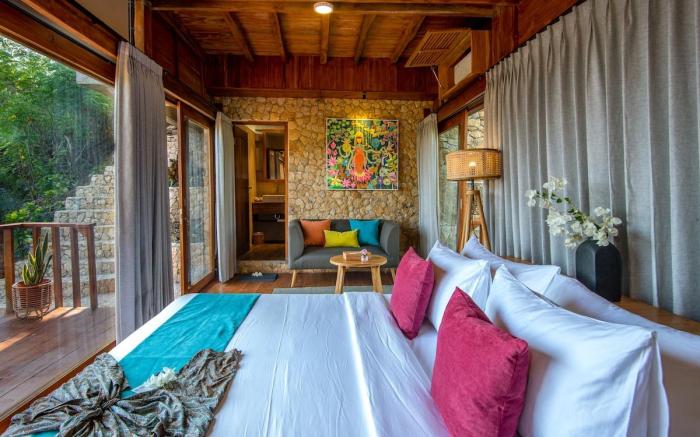 Ocean view Cabin - Bougainvillea of Golonuk Villa