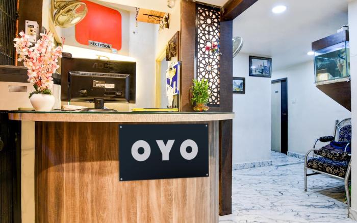 Hotel O S. R. ROYALE