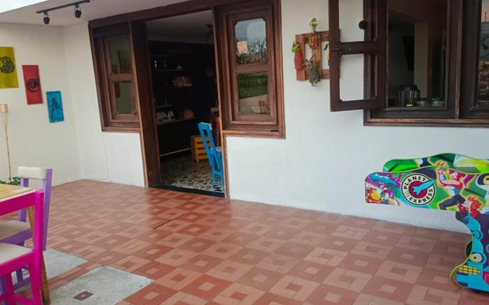 La iguana cafe y mas