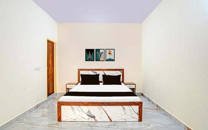 Hotel O R S Residency