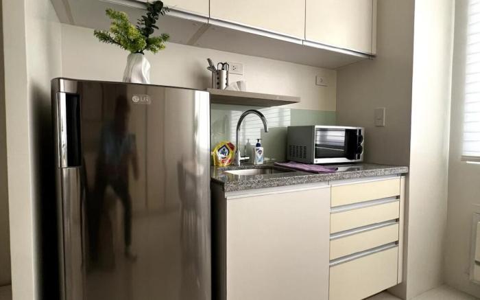 Modern & Cozy Condo in Calyx Residences Cebu City