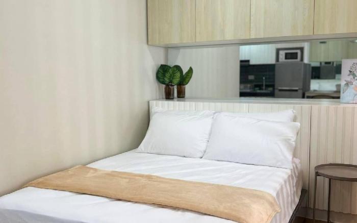 THE LUXURY SUITES@HOPE RESIDENCES 