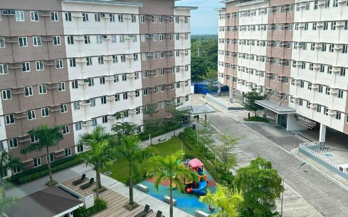 THE LUXURY SUITES@HOPE RESIDENCES 