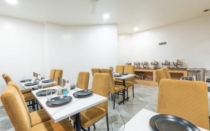Everest Hotel Manali